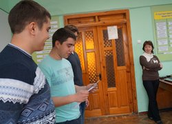 Святкування першого квітня на факультеті менеджменту