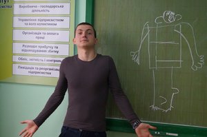 Святкування першого квітня на факультеті менеджменту