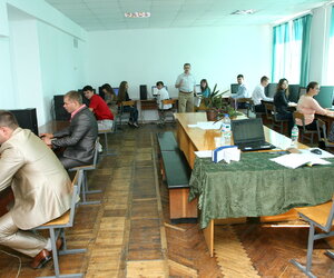 Студенти-першокурсники факультету економіки і підприємництва підкорили свою першу наукову вершину