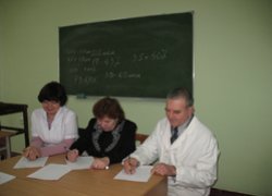 Робота комісії під час перевірки робіт учасників олімпіади