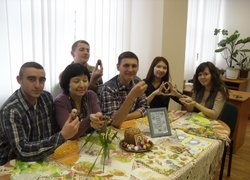 Передсвятковий настрій літературної студії