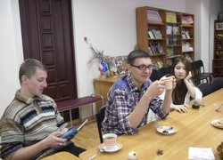Передсвятковий настрій літературної студії