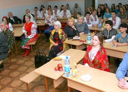 Допоки Ви бороните кордони, ми збережемо Україну тут!