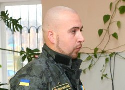 Допоки Ви бороните кордони, ми збережемо Україну тут!