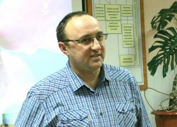 Допоки Ви бороните кордони, ми збережемо Україну тут!