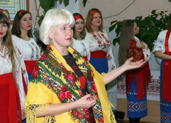 Допоки Ви бороните кордони, ми збережемо Україну тут!