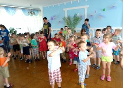 Візит студради інженерно-технологічного факультету до дитячого будинку для дітей для шкільного та шкільного віку змішаного компенсуючого типу