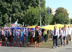 Україна є, Україна завжди буде, нікому не зламати наш народ!
