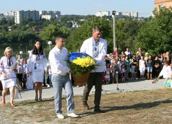 Україна є, Україна завжди буде, нікому не зламати наш народ!
