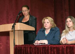 Першокурсники знайомляться з керівництвом університету