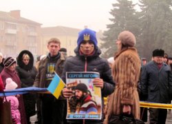 Єднаймося, бо ми – українці