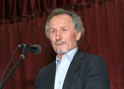 Запали свічку поезії