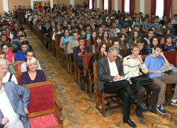 Запали свічку поезії