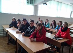 Перше квітня: витоки та традиції