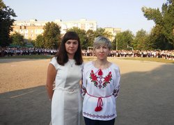 Викладачі кафедри фінансів і кредиту Уманського НУС привітали учнів школи № 11 та їх батьків зі святом знань