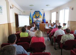Консультанти університету проводять навчальні семінари зі створення обслуговуючих кооперативів у Черкаській області