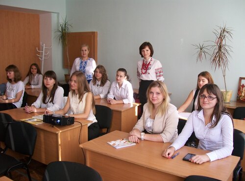 Кафедра української та іноземних мов святкує День університету