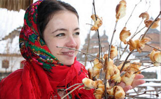 Благослови, мати, весну закликати!