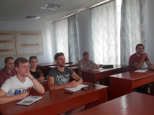Есе молодих науковців на тему «Актуальні проблеми логістичного менеджменту»