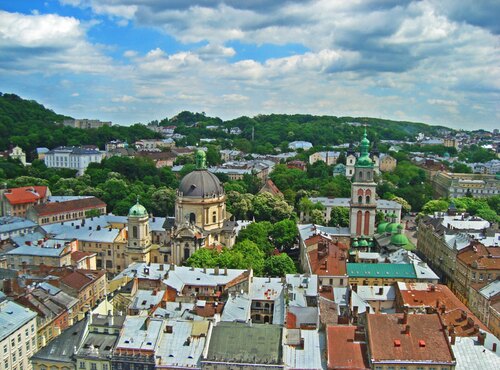 Незабутня подорож до міста Лева