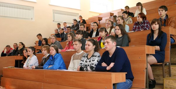 Університет відвідав професор Університету штату Огайо Стенлі Томпсон