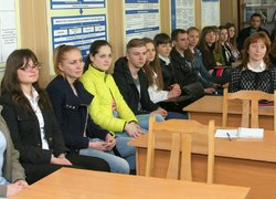 Університет відвідав професор Університету штату Огайо Стенлі Томпсон