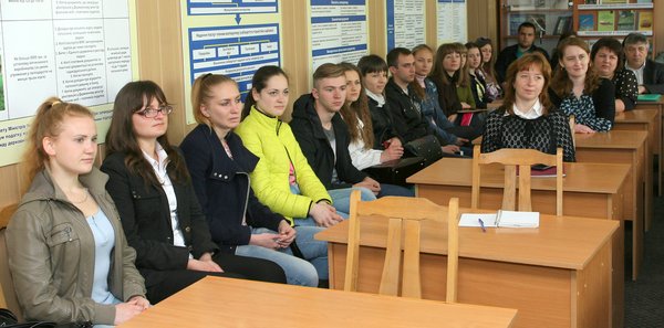 Університет відвідав професор Університету штату Огайо Стенлі Томпсон