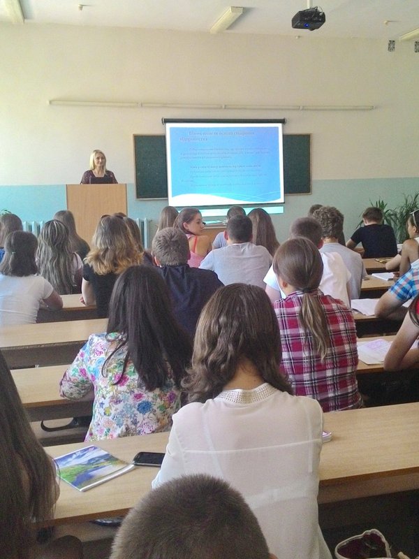 На кафедрі маркетингу обговорили планування підприємницької діяльності