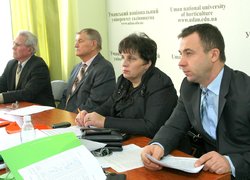 В Уманському НУС розпочала роботу спеціалізована вчена рада зі спеціальностей 06.01.05 – «Селекція і насінництво» та 06.01.06 – «Овочівництво»
