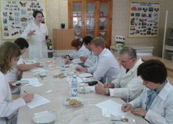 Робота дегустаційної комісії Уманського НУС