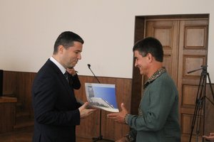 Спортсмени Уманського НУС отримували вітання з нагоди Дня фізичної культури і спорту України