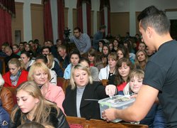 КВН рятує життя