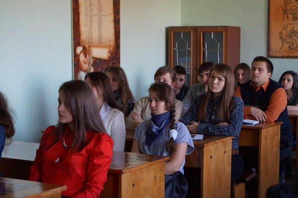 Пріоритетність розвитку сільського зеленого туризму в Україні