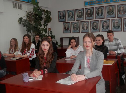 Поетами оспівана земля