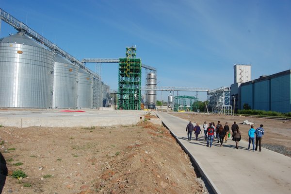 Практичне заняття на виробництві холдингу UkrLandFarming