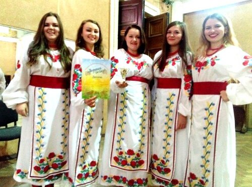 Міжнародний конкурс «ЗОРЯНА ОСІНЬ» за участі ансамблю «Криниченька» Уманського НУС