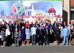 «Хлібодари» віншували Умань з ювілеєм