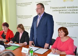 Виїзне засідання робочих груп та підкомісій 201 «Агрономія» та 203 «Садівництво та виноградарство» на базі Уманського НУС