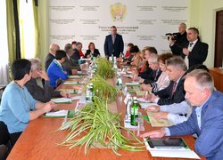 Виїзне засідання робочих груп та підкомісій 201 «Агрономія» та 203 «Садівництво та виноградарство» на базі Уманського НУС