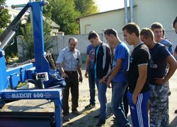 Виїзне практичне заняття студентів-механіків в уманській філії ТОВ ТД «Агроальянс»