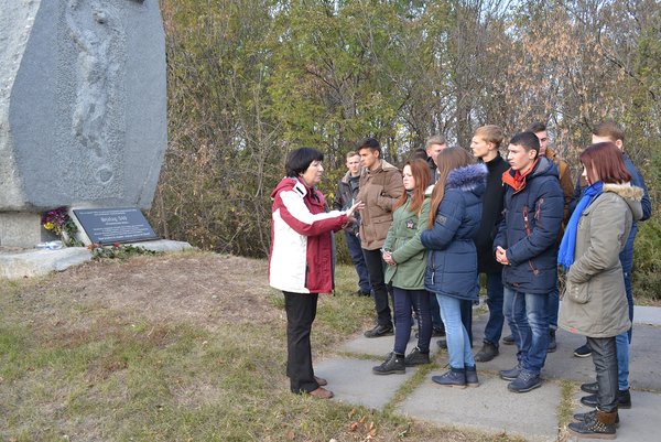 Пам’ятає врятований світ!