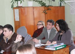 Круглий стіл на тему:  «Генетично модифіковані рослини –– за і проти»
