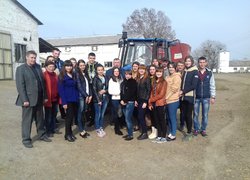 Студенти-маркетологи вивчали досвід фермерського господарства «Агрофірма «Базис»