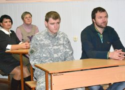 Діліться теплом своїх сердець!