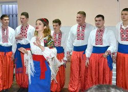 Діліться теплом своїх сердець!