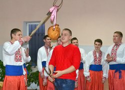 Діліться теплом своїх сердець!