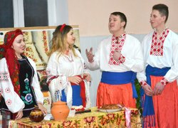 Діліться теплом своїх сердець!