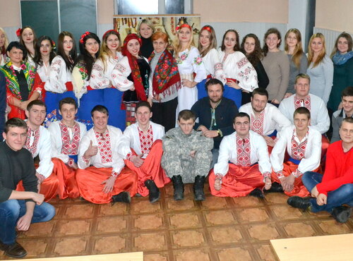 Діліться теплом своїх сердець!