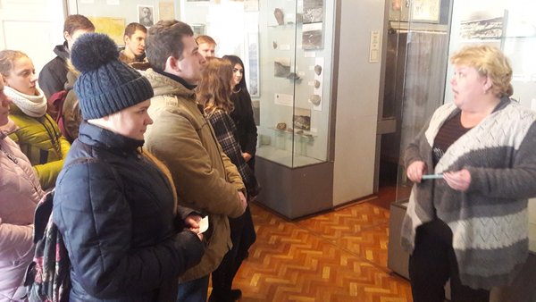 Місце, де зустрічається  минуле й сьогодення