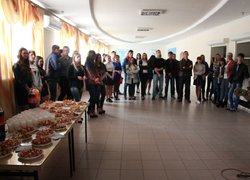 BLACK & WHITE: спалах ендорфінів